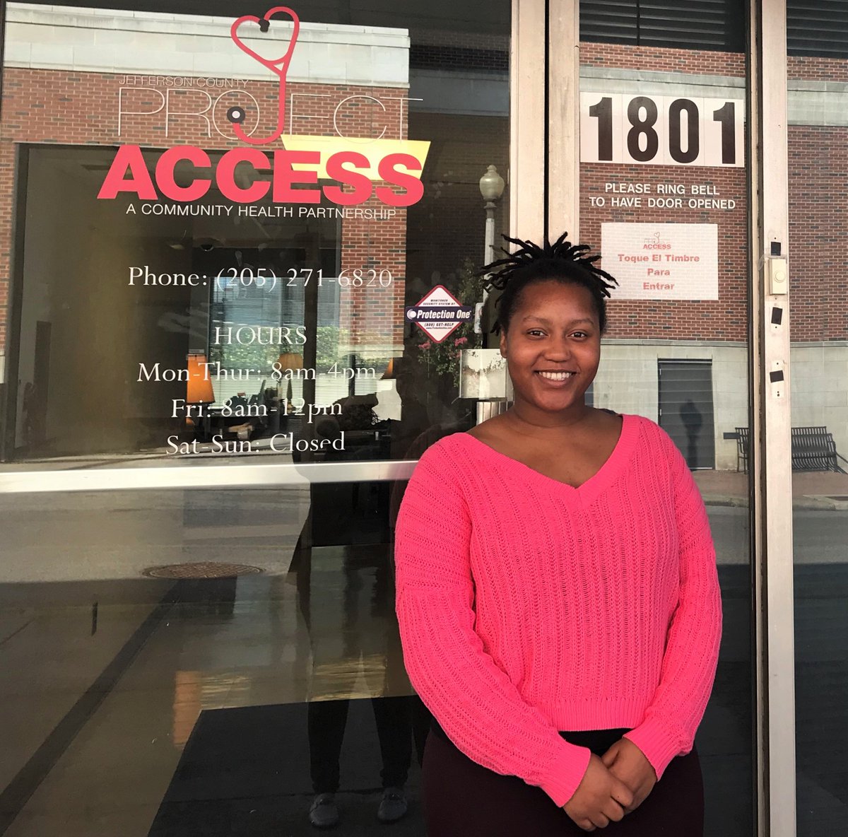 JCProjectAccess's tweet image. Say hello to one of our Fall 19' interns! Nazjè Mansfield received her Bachelor of Social Work degree from Belmont University on a full academic Bridges to Belmont Scholarship. Currently, Nazjè is a MSW student at @SamfordU focusing on community practice &amp;amp; social engagement.