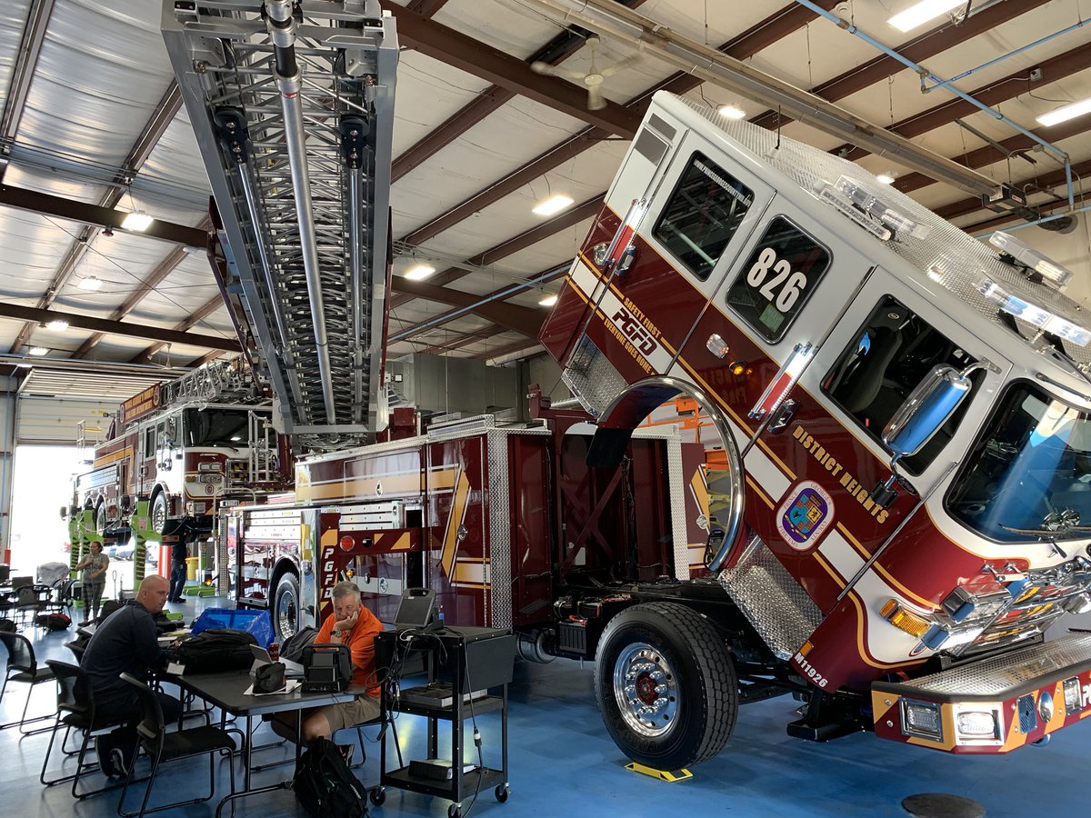 pgfdamd's tweet photo. Checking them from nose to tail, top to bottom with the AMD crew and the employee group. @PierceMfg #Ascendent107 #Enforcer @FireApparatus1 @PGFDPIO https://t.co/hKWrLC0Nyo