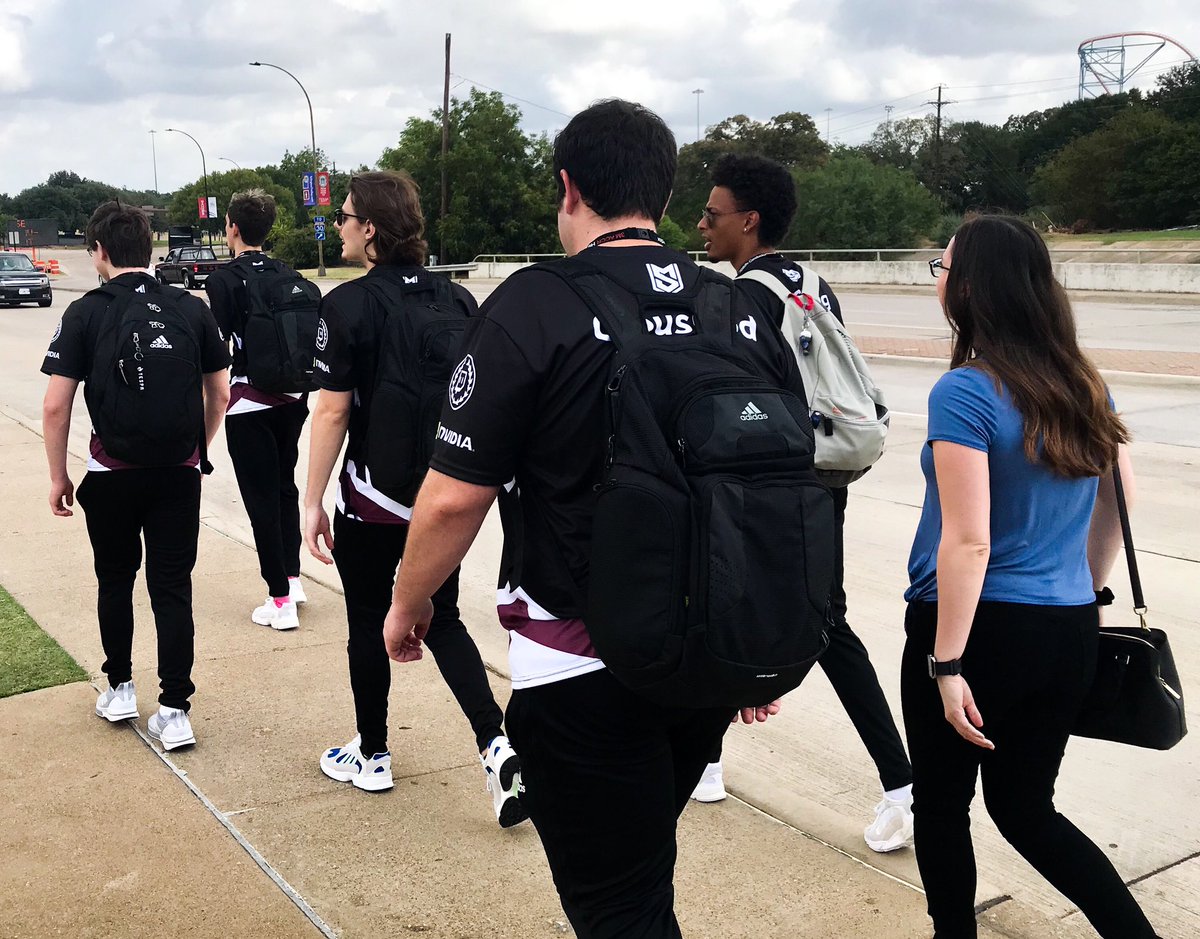 Esports_MSU's tweet photo. Thank you @EsportsStadium and @Battle4Tx  for hosting and for giving us the opportunity to compete in #Battle4Texas!! It was an amazing experience for our whole team that we wont forget! Congratulations on winning @Longhorn_Gaming! We can’t wait to play you guys again next year! https://t.co/Or0OtHTxiW