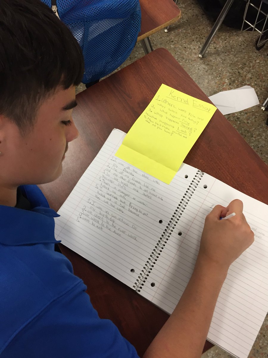 AvidBonham's tweet photo. Students at Bonham using WICOR strategies!!! Go 🦉 https://t.co/QQgMusQYyl