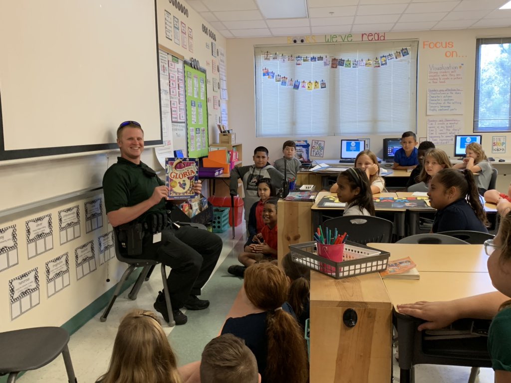 Thank you <a href="/DeputyRen/">Deputy Renczkowski</a> for being our guest reader today as we celebrate our way to 180 days of loving to read! Everyone enjoyed hearing you read Officer Buckle and Gloria! 🤩🥳 #manateesmakeithappen #readingmatters