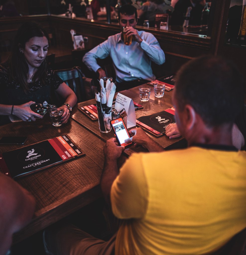 The_Clocktower's tweet photo. Why wait when you can pay with #app8? 😉 For those busier nights, @app8pay is a great way to speed things up and split bills with friends.
⤷ https://t.co/RyqngxMX6F
#clocktowerbrewpub #ontariocraftbeer #ottawadrinks #ottawapatios #canadianbeer https://t.co/RXBqsVCnqg
