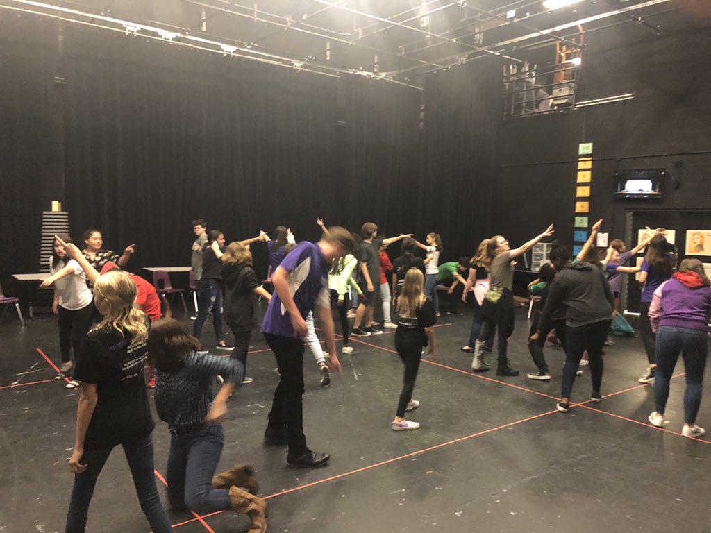 ac_midkiff's tweet photo. @MavMainstage and @MRHSMTC learning how to feel and move together!  @MRJHMavs https://t.co/S7WU5G2PXZ