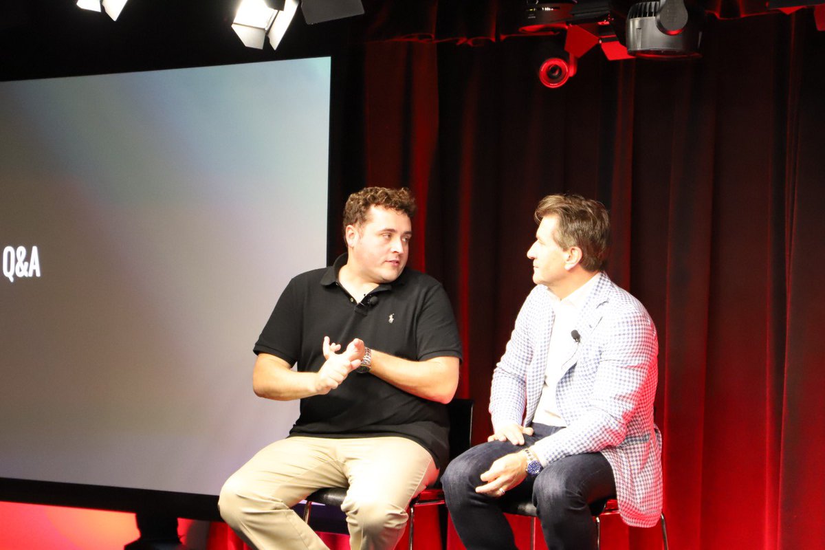 Robert Herjavec (@robertherjavec) on Twitter photo welcome to the future of cybersecurity - so excited for HG to partner with <a href="/chroniclesec/">POC for GoogleVRP</a> from Google .. this is going to change the cyber game ! Founders Breakfast with <a href="/MikeWiacek/">Mike Wiacek</a> Wiacek ( what a smart guy !) was a big hit welcome to the future of cybersecurity - so excited for HG to partner with <a href="/chroniclesec/">POC for GoogleVRP</a> from Google .. this is going to change the cyber game ! Founders Breakfast with <a href="/MikeWiacek/">Mike Wiacek</a> Wiacek ( what a smart guy !) was a big hit