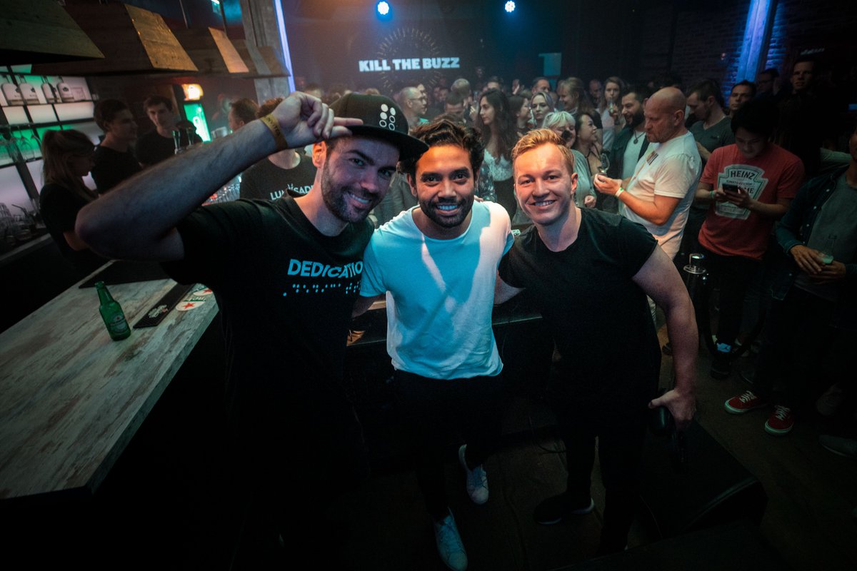 Armada's tweet photo. What a night! Thanks everyone for joining us at our headquarters for #ArmadaInvites: @marksixma! Pre-save his album, 'The World Of Six' coming out this Friday here: https://t.co/IXaaqIK2wh @HusmanMusic @KillTheBuzz https://t.co/vrylrRq3kF