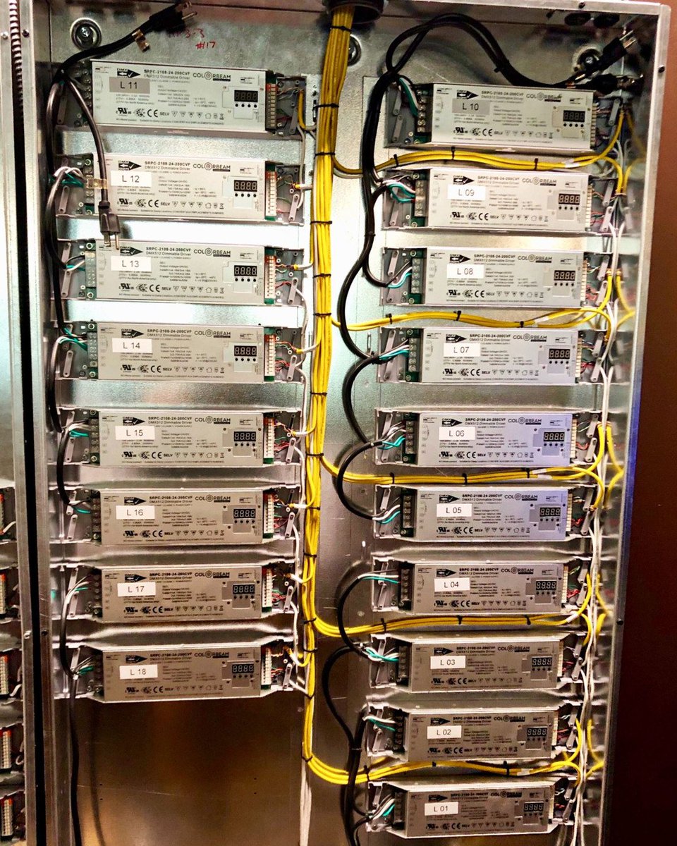 soundvisionlkn's tweet photo. #Colorbeam low voltage lighting solution pre-wire for a #nascar team!

#SimplifyingLifeThroughTechnology #HomeAutomation #SoundVision #Mooresville #LakeNorman
#customdesigned #gowithapro #smarthometechnology #smarthometech #homeautomation #CEDIA https://t.co/HtSsXOtBy0
