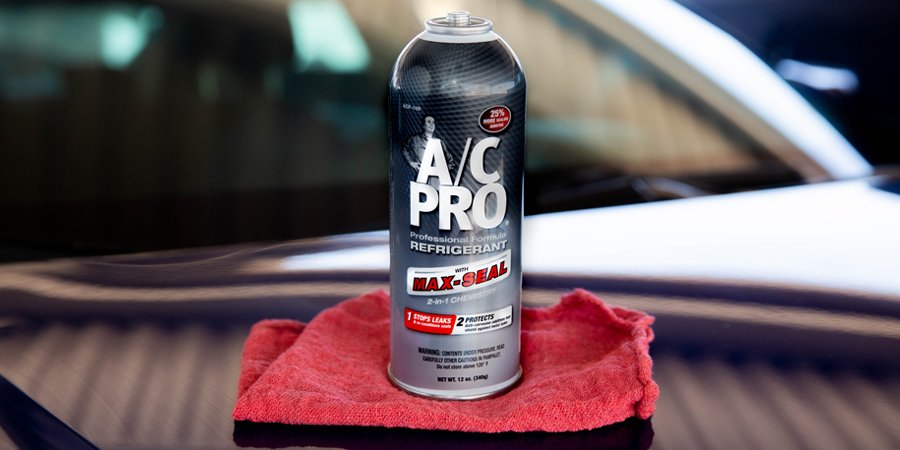 acprocold's tweet photo. A/C Pro® Max Seal stops rubber leaks and protects against leaks in metal components using anti- corrosion additives. If you have questions on how to use the product head to our website: https://t.co/b9YaI6Z1or https://t.co/rQiZY2943N