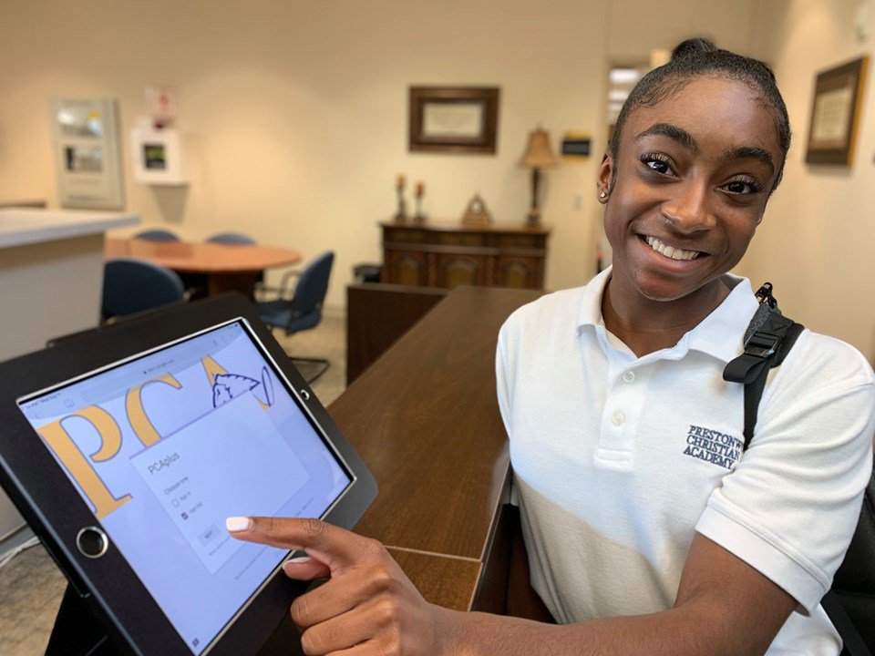 DFWPrivateEdu's tweet photo. Some PCAplus students take classes on campus at Prestonwood Christian Academy. These students received a new, quick and easy, iPad check in/out station. PCA loves implementing innovation on many fronts. https://t.co/71Typz8IjP #DFWPE #PCAPlus #Innovation https://t.co/vOiCCqM20K