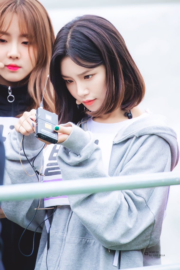 bellapics_'s tweet photo. ⍈ heart 22⋮190921﹗
↪︎⦗ #벨라 ﹢ #엘리스 ⦘*⊹˚ https://t.co/247wNwYfiX