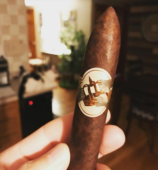 khamner's tweet photo. @caldwellcigars #alloutkings #cigarsforthewin #cigars #cigar https://t.co/T5tmKyt6DU https://t.co/SidRUZIPj8