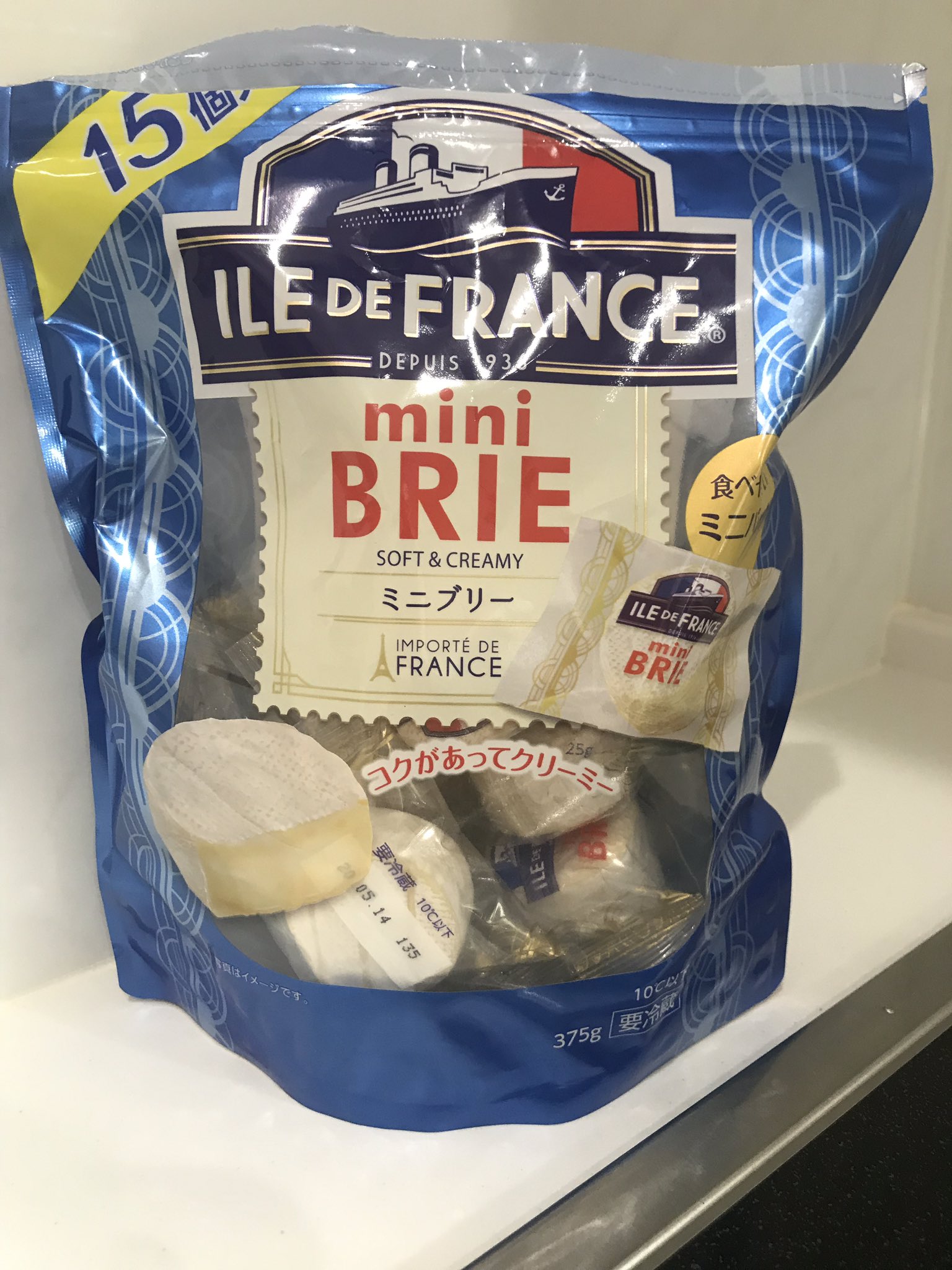 ジョージ 糖質制限 ブリーチーズ これはコストコの大容量のものだけどスーパーに売ってるとこもある ꙍ 100グラムで糖質0 1 ひとつは約25グラムくらい ベビーチーズより全然糖質低いし 食べ応えも 味はカマンベールに似てるけど