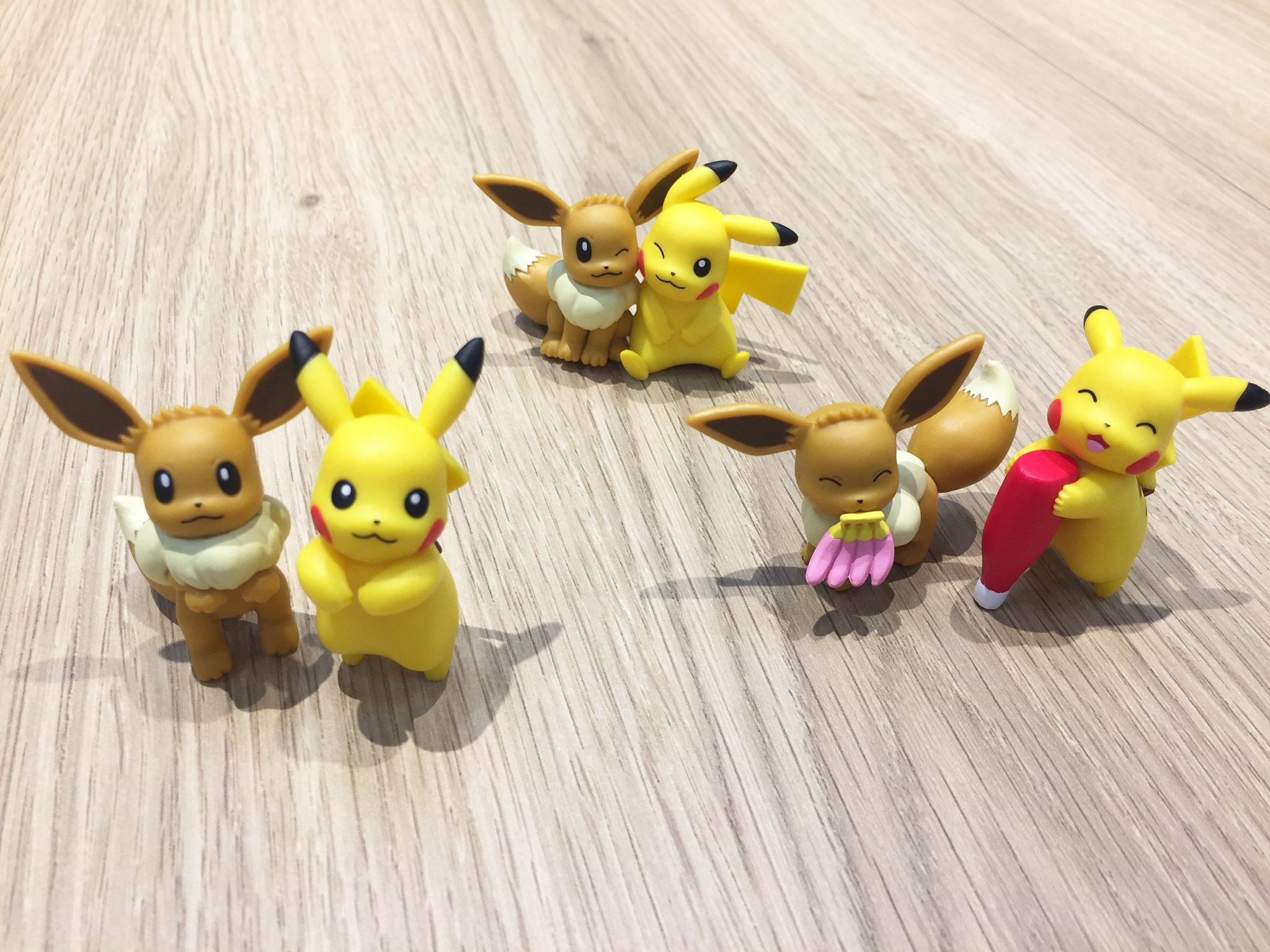 公式 プロジェクトイーブイ 続 カプセルトイ キタンクラブから Putitto ピカチュウ イーブイ2 が登場したよ 見ているだけでため息のでるかわいさ イーブイだけで集めるもよし ピカチュウと合わせてあつめるもよし 全5種類を 公式 プロジェクトイーブイ 続 カプセルトイ キタンクラブから Putitto ピカチュウ イーブイ2 が登場したよ 見ているだけでため息のでるかわいさ イーブイだけで集めるもよし ピカチュウと合わせてあつめるもよし 全5種類を