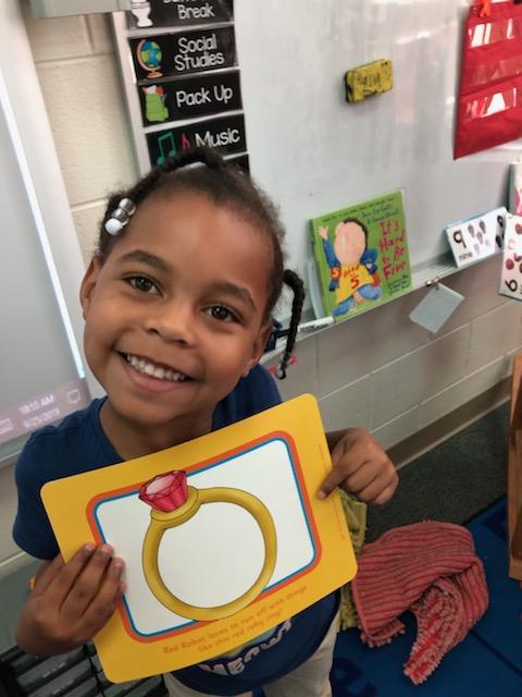 A_Sizemore_Mom's tweet image. We love Letterland in room 215 @RichlandCreek32 #redrobot #RCESBulldogs