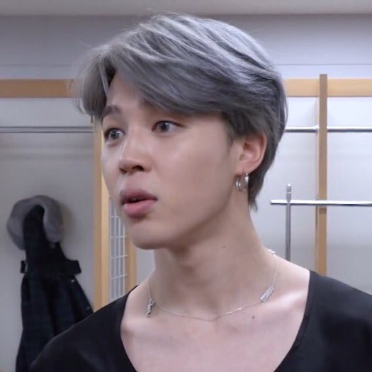 liIjiminvert's tweet photo. call him what he is,,,, a puppy with big puppy eyes https://t.co/tOA3epLxq8