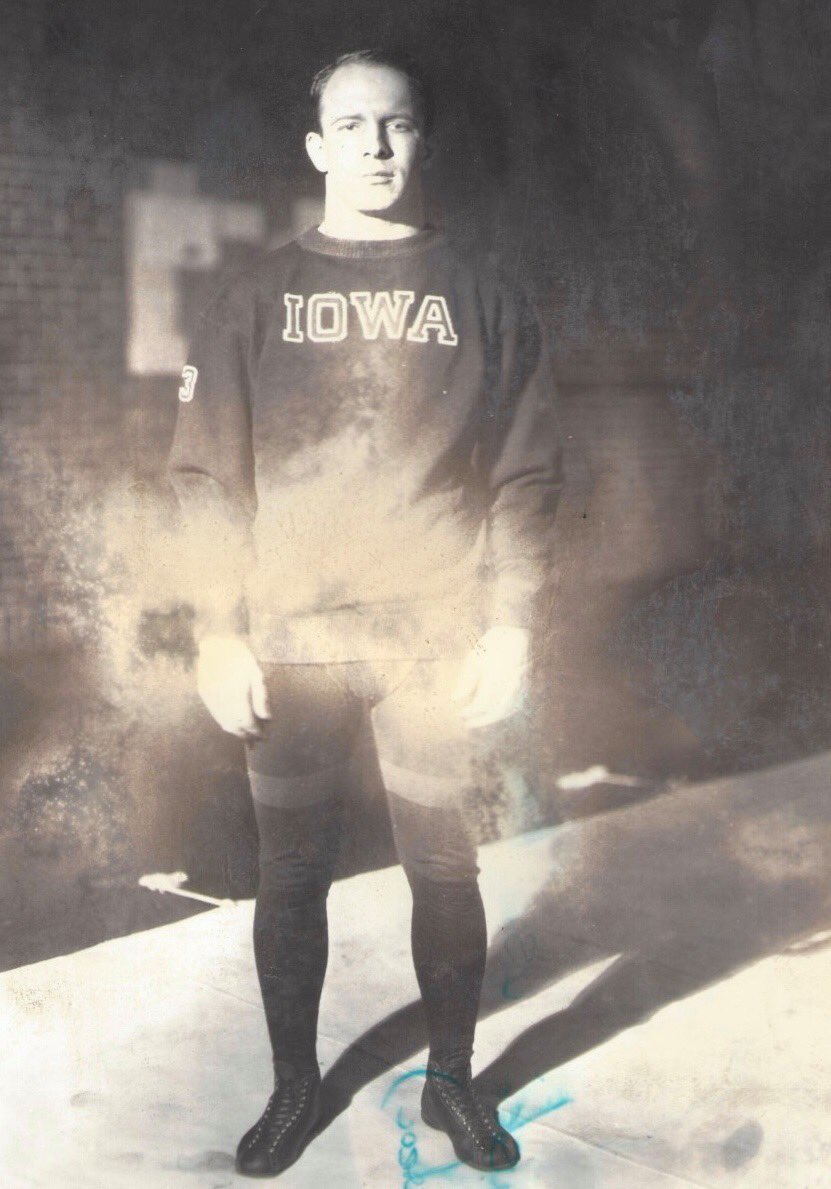wrestlingmuseum's tweet photo. Leslie Beers was a member of the United States Olympic team at the ’28 Games. Beers was a @Hawks_Wrestling NCAA champ at 158lbs in ’28; Big10 Conference champ in ’26 and ’28. He was also the first @uiowa Olympic wrestler, NCAA champ, &amp; All American. 
#GableMuseum #NWHOF https://t.co/ye87QlszgJ