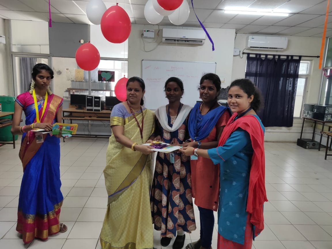 kcgcse's tweet image. Congratulations to the Prize winners! #Third_Year #CSE_Students #Bhisruthi Gope,Nivetha and Pavithra #First_Prize #Debugging #Second_Prize #Paper Presentation respectively #25-09-2019 #Anand Institute of Higher Technology, Chennai @KCG#kcgcollege@KCGtechnology.
