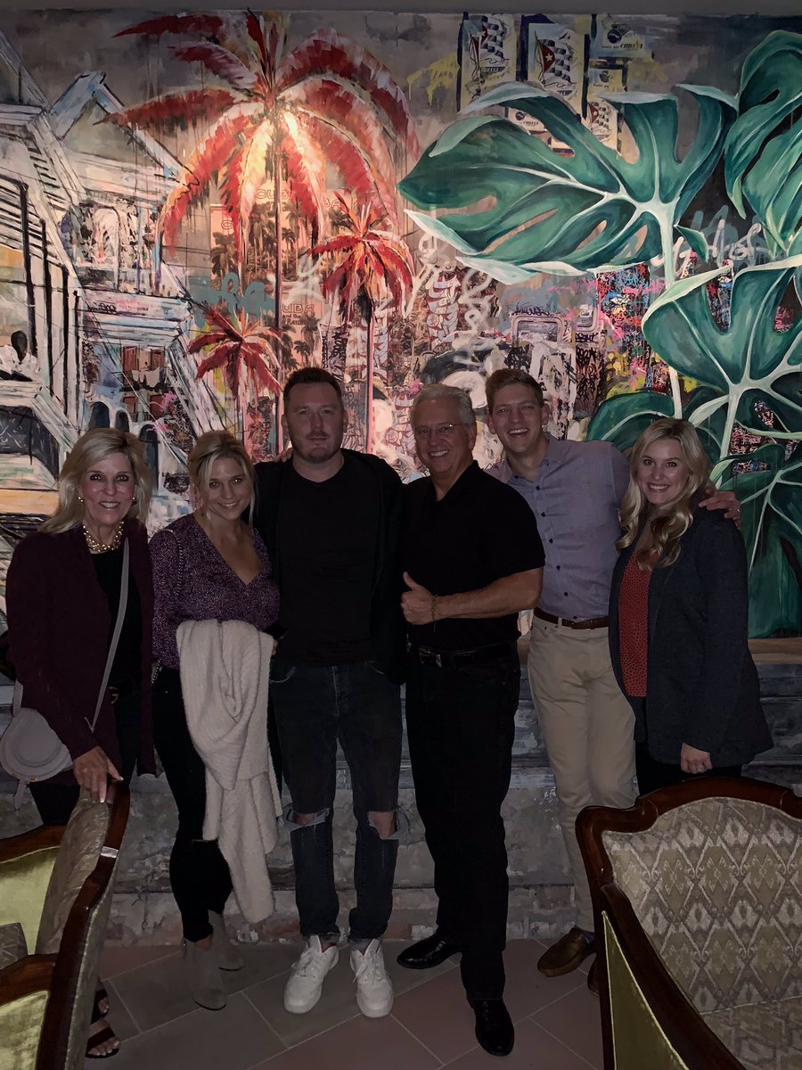 koop_bjk's tweet photo. Amazing opening of #chrisjamisons new #Cuban #curation #merial #cubalibre #cubanart #bostonresturants #bostonnightlife Jamison is #nextgen #ianschrager #cubanmusic #postofficesquare @100fedbos loves our new neighbor! https://t.co/hD5C3PIChe