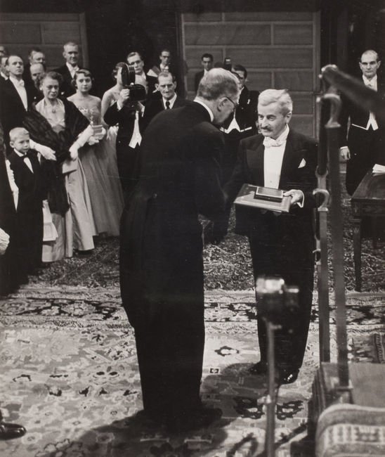 нобелевская премия 1933 бунин. нобелевская премия 1933 бунин. нобелевский лауреат 1933. иван алексеевич бунин лауреат нобелевской премии. нобелевский лауреат 1933.