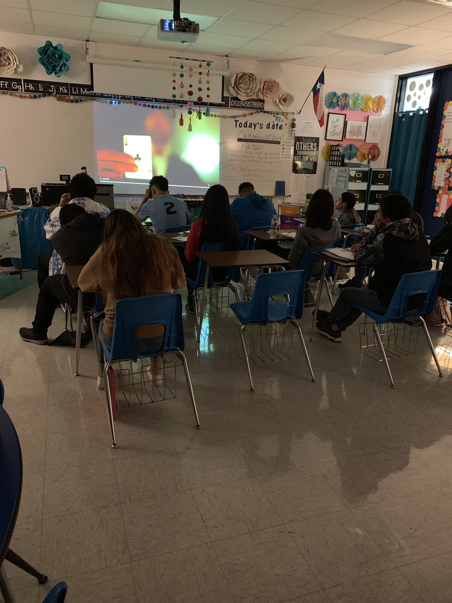LeoneMack3's tweet photo. Here we go STAGE C 💪📚 Workshop 1. Day 1. @RitaC11900705 @delgadong94 #ESL #ELadvocate #Read180 #StageC #allmeansall #ESLSecondary https://t.co/GanjK3ptrX