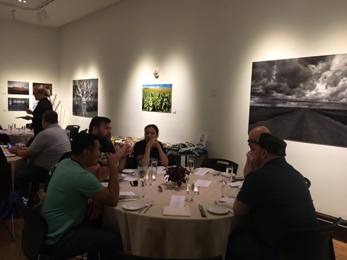heyyoupodcast's tweet photo. Loving the photos at speaker dinner  @DevOpsDaysBUF @DevRelateio https://t.co/1hctSObh6O