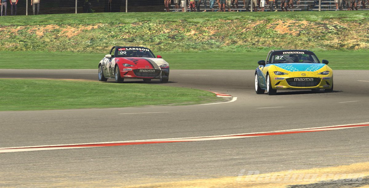 P2 para nuestro piloto <a href="/sergioiracing/">Sergio</a>  en la mx5 @cxrguk ,un fallo en box le dejo fuera de la lucha por la victoria,felicitar a todos los participantes y carreron para <a href="/PatrickCornac/">Patrick Cornac</a>