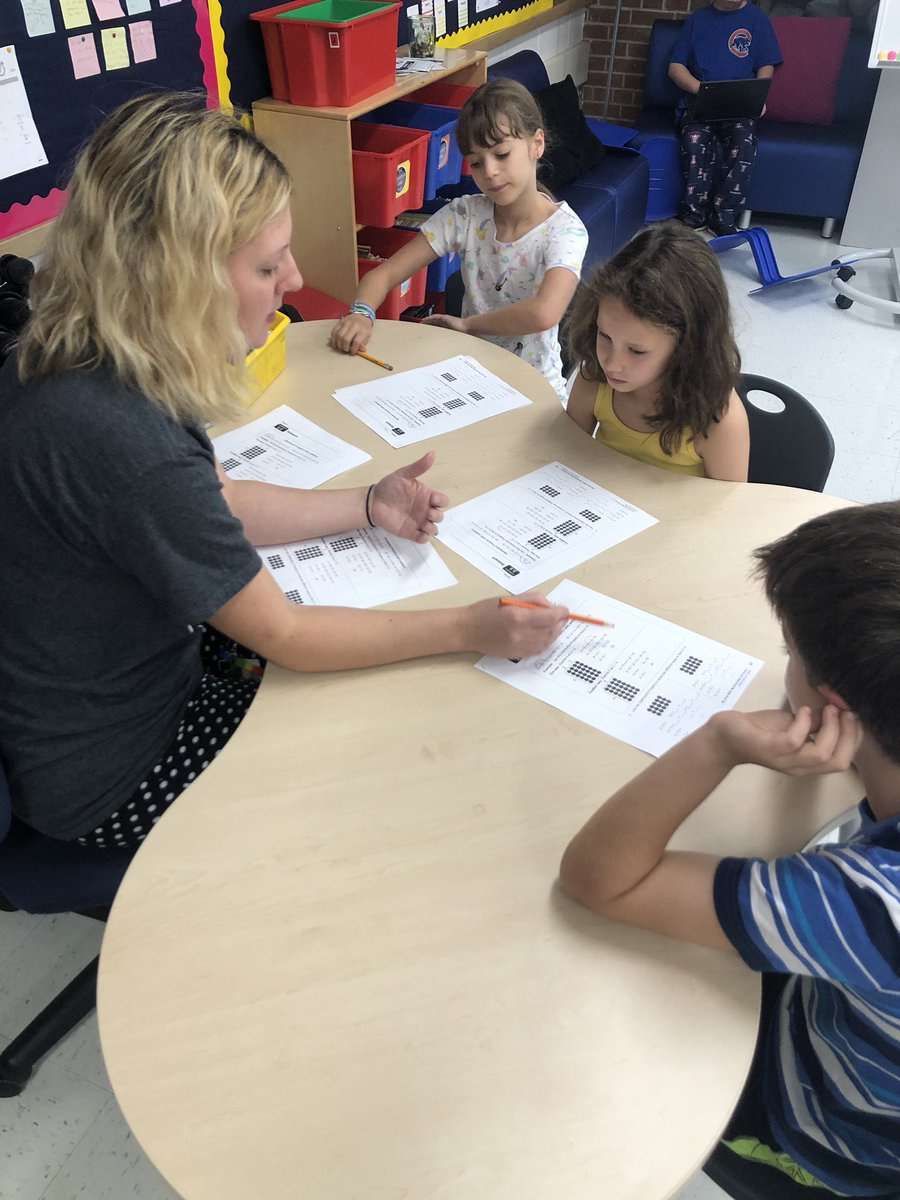 MBPrimack's tweet photo. Third graders rotate through centers to practice and apply skills @CBinderMarkey @mrsmalek109 #kip109 #engage109 @BigIdeasMath https://t.co/Xkw9ZvhwVL