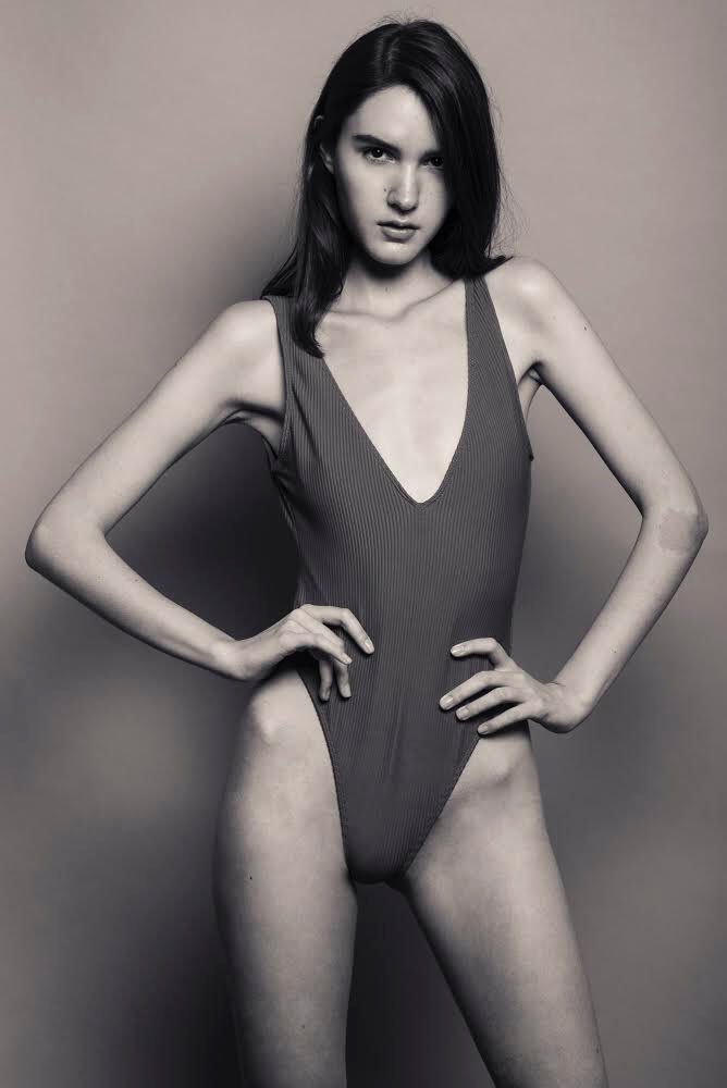 et_Modelos's tweet photo. Sara Ciccone @sara_ciccone19 Now at @ghmanagement 📷 @javierfloresleyes ✔️ #newbook #book #modelbook #ghmanagement #photographer #photography #modelo #modellook #editorial #ootd #look #oufitstyle #mxmodel #mexicanmodel https://t.co/xxlX683kbp