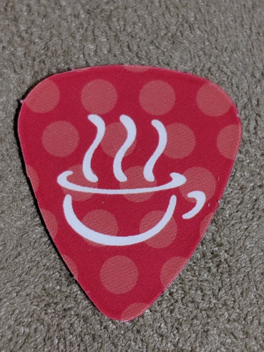 しょう ꕤ ଯ ꕤ Pa Twitter 僕のﾋﾟｯｸ ｺﾚｸｼｮﾝ 65 アニメ けいおん の主人公 平沢 唯 ひらさわ ゆい がデザインされたピックは 第33弾で紹介しましたが これはまた違うデザインのピックです 唯ちゃんの身長は156cm 体重50kg 血液型はo型です