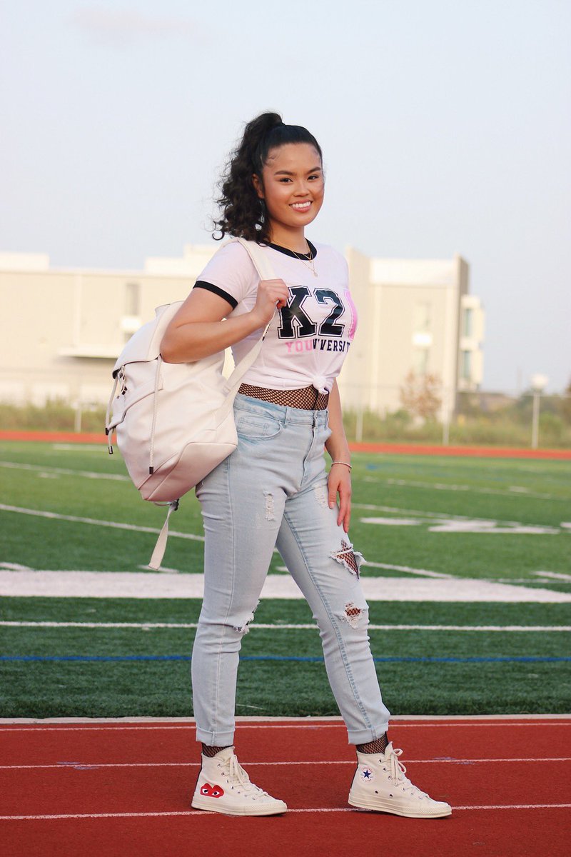 kweentoqueen's tweet photo. Looking for something inspirational to do? Join our organization by becoming a volunteer! 

You’ll gain the opportunity to connect with teens across Houston through our mentor sessions &amp; school tour. Click the link below to sign up!

https://t.co/jnol2HGpiT https://t.co/JuaEJxTvtK