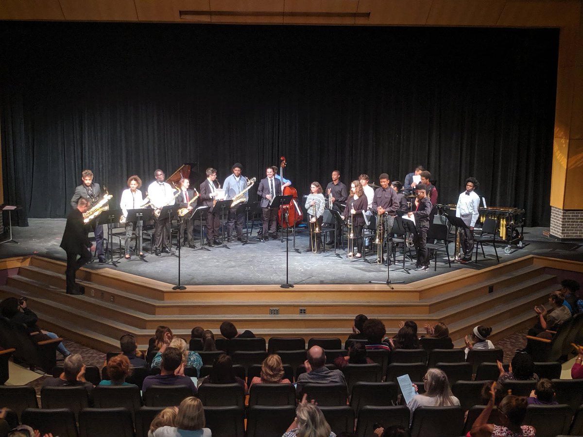 Giantbands (@giantbands) on Twitter photo Alister Eisel and Carter Brickler on guitar also with great solos! <a href="/BenDavisHS/">Ben Davis High School</a> #wearewayne Alister Eisel and Carter Brickler on guitar also with great solos! <a href="/BenDavisHS/">Ben Davis High School</a> #wearewayne
