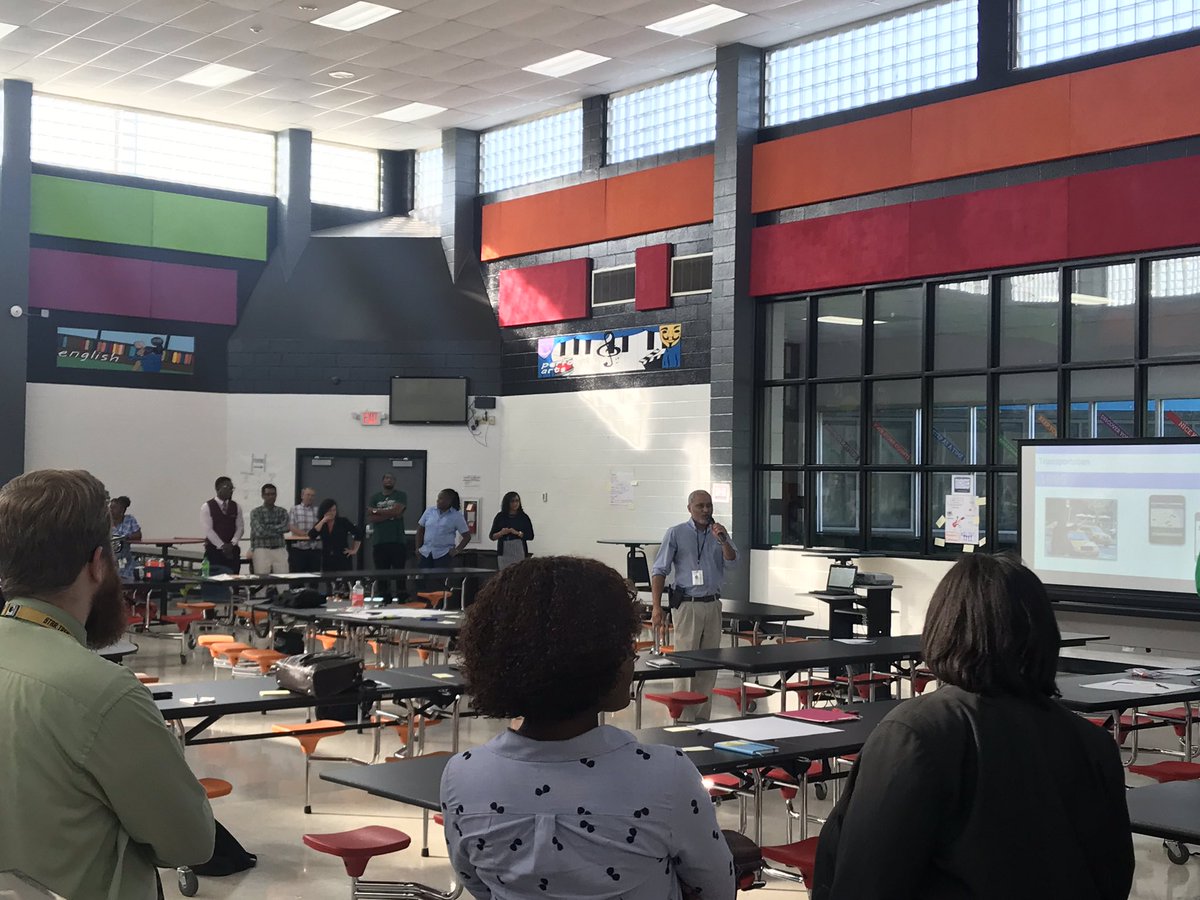 pamelalhuff's tweet photo. Modern Teacher Training at Vance County High School with Mr. Horner leading the way!  #togetherwewinvcs https://t.co/563Tmk2msa