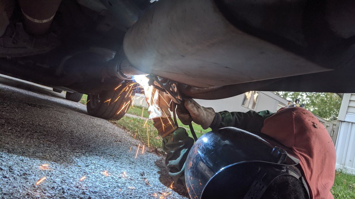 MWSElkhart's tweet photo. 🔥Client: I cant bring the car to your shop it makes too much noise!
Us: We got you we are in out way!🔥
#welding  #welder #Metalfabrication #migwelding https://t.co/knwHwxqsTd