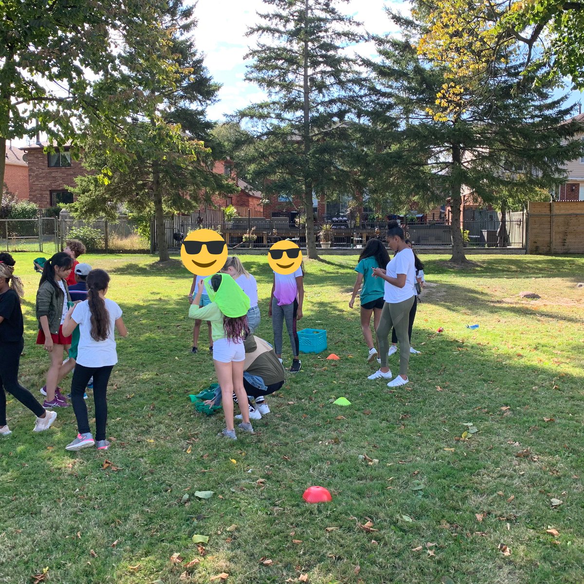 renthestem's tweet photo. Gandy Game Day was awesome! Our Intermediate students demonstrated their leadership qualities by leading the primary and junior students through various co-operative games. Lots of smiles and fun! @GandyHappenings #GandyEquity https://t.co/lnB2vKF3Io
