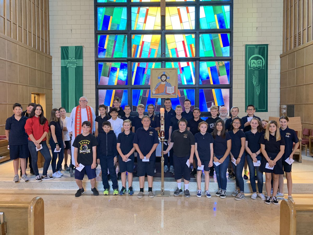 KuskaKnights's tweet photo. Confirmation retreat today for our Confirmants! #blessed #usingourgifts https://t.co/2bKzhUlyet