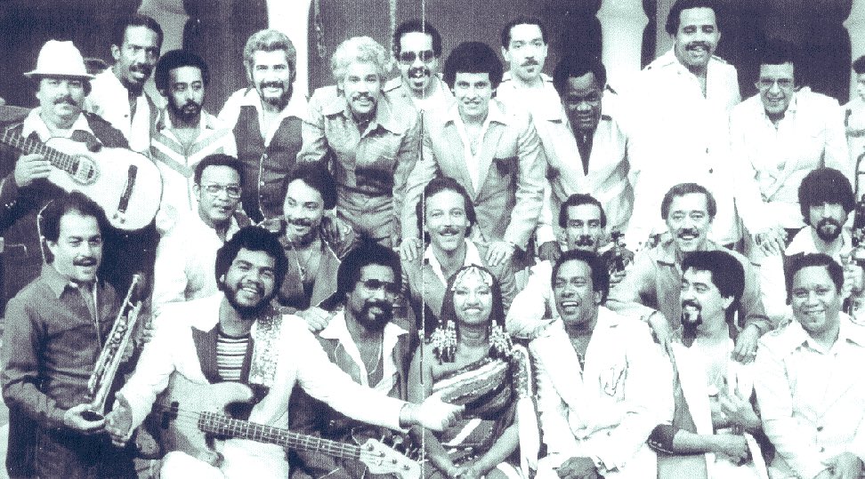 quewedta's tweet photo. The Fania All-Stars is a musical group formed in 1968 as a showcase for the musicians on Fania Records. Among its most important musicians are Celia Cruz, Héctor Lavoe, Cheo Feliciano, Rubén Blades, Willie Colón and Andy Montañez.
#WednesdayWisdom #salsa #dance #salsahistory https://t.co/NNRRJMfx2J