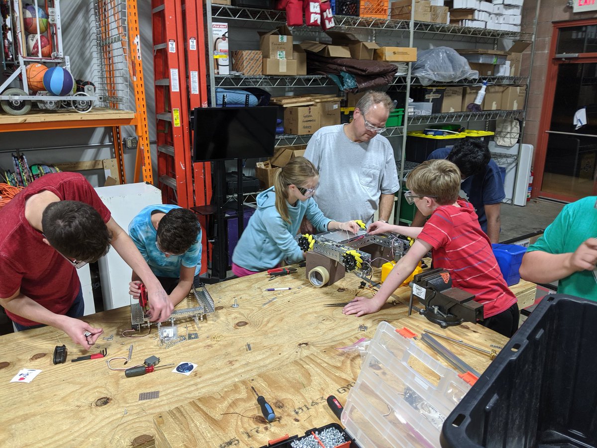 Crocbots16565 tweet media