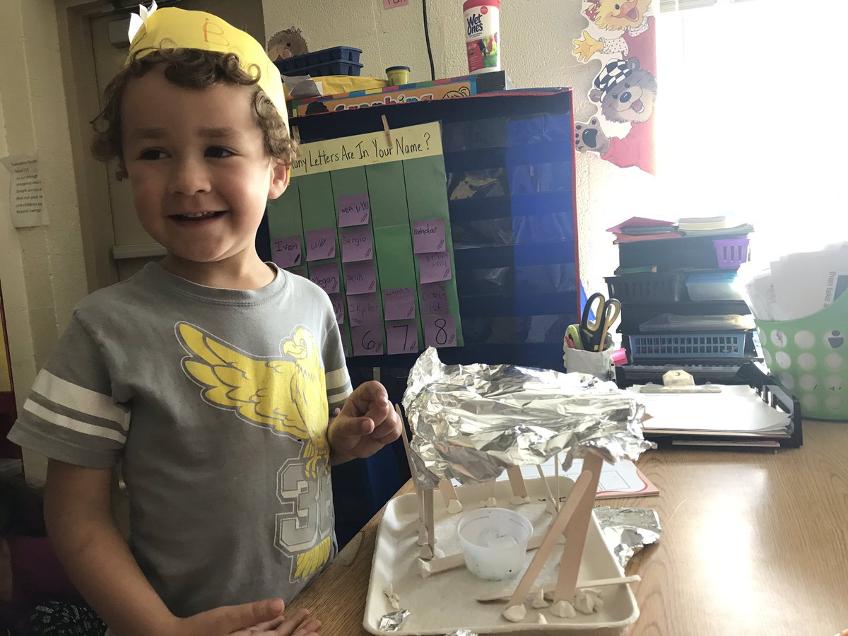 vgoldber's tweet photo. Using creativity and collaboration, kindergarten scientists designed a structure to protect an ice cube from the heat of the sun.   We love science! @KESPrincipal6Cs @Carmelschools https://t.co/XkJKe7Nn9H