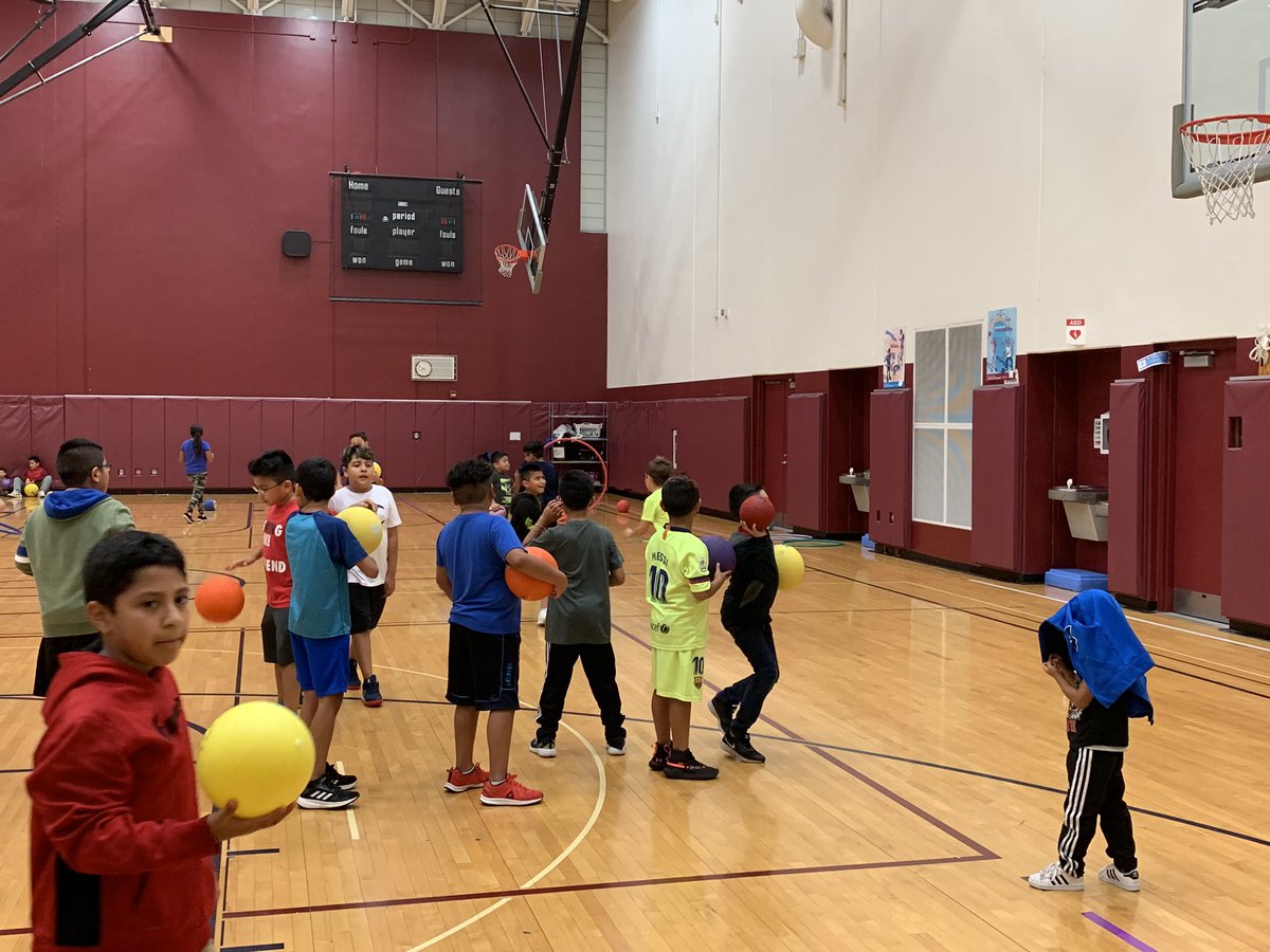 duallanguaged73's tweet photo. BPAC at DL! Parents learning and children playing! #perfectnightout https://t.co/nlHONEUKYI