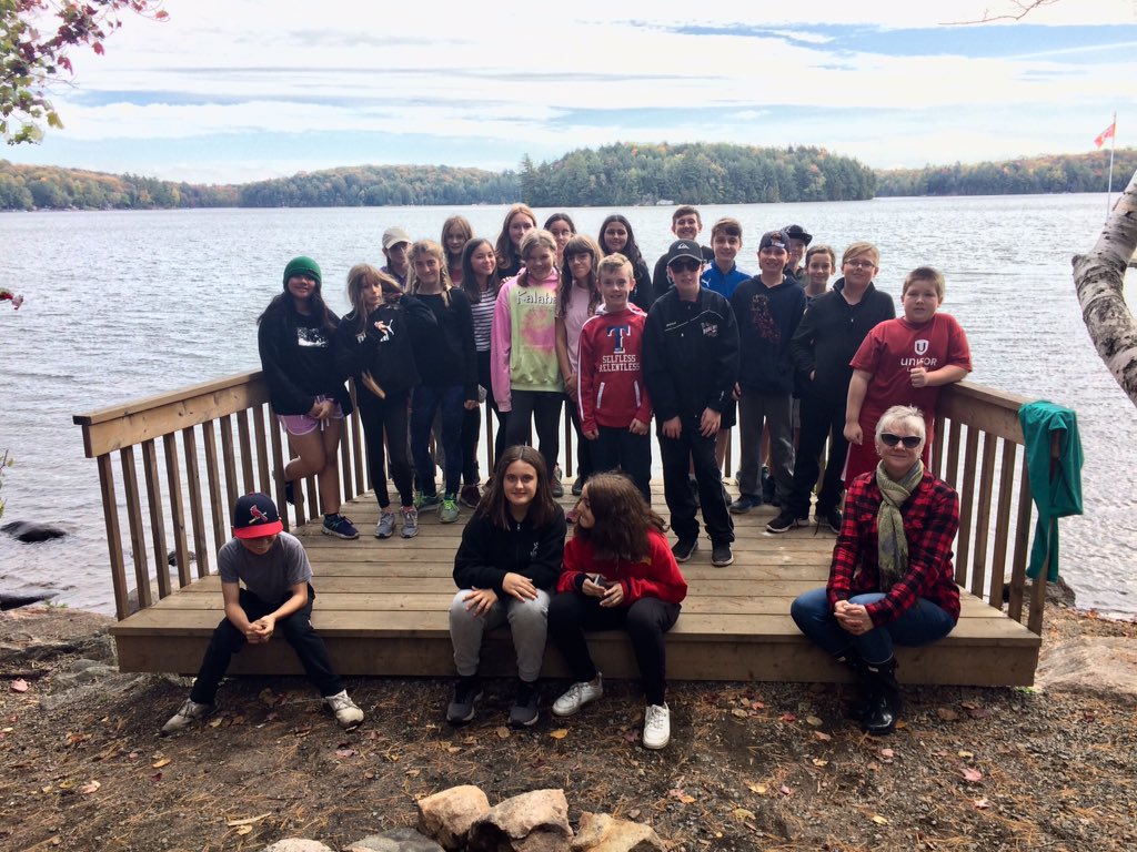 Mrs. Dycha tweet media