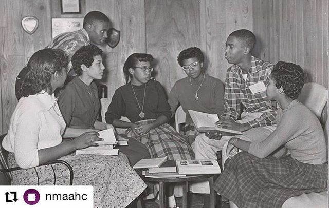 OrlTogether's tweet photo. It really wasn't that long ago...
#Repost @nmaahc
• • • • • •
#Onthisday in 1957, nine students in Little Rock, Arkansas attended their first full day of classes at Central High School. Escorted by the U.S. Army’s 101st Airborne Division under th… https://t.co/kNWK3A5tVh https://t.co/ijtSfk0oaw