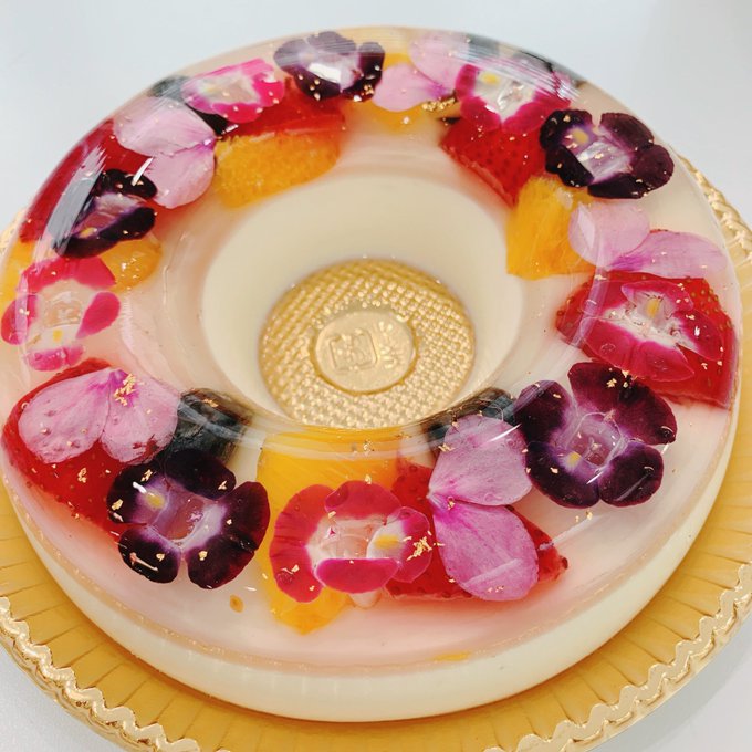 Havaro ハバロ の 花のババロア は可愛くて美味しい 花束のようなケーキを贈り物に Sweetsvillage スイーツビレッジ