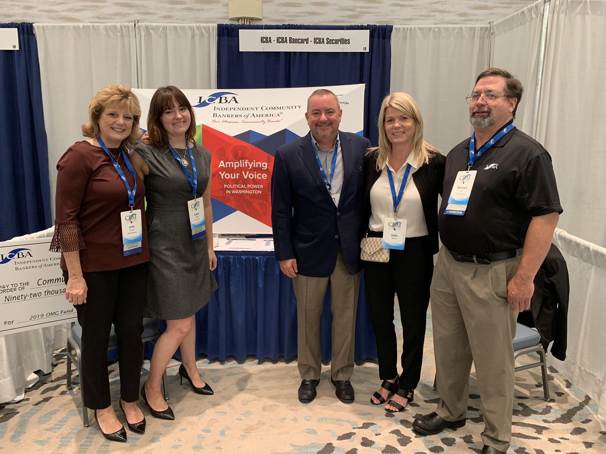 So great to see these friendly faces from <a href="/ICBA/">Independent Community Bankers of America</a> at the wonderful gathering of <a href="/cbofm/">Community Bankers of MI</a>!  What a warm welcome we’ve received from the Michigan community bankers!@NWWilcox <a href="/GRSB/">grsb</a> <a href="/mnlakesbank/">MINNESOTA LAKES BANK</a> #communitybanking