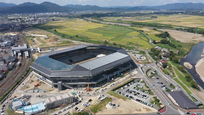 ট ইট র 京右衛門 京都スタジアム工事進捗状況の空撮動画 令和元年9月26日現在 T Co Pbmdafpdaa Youtubeさんから ぼくたちのサンガスタジアムbykyocera 外観が ほぼ 完成したぞー