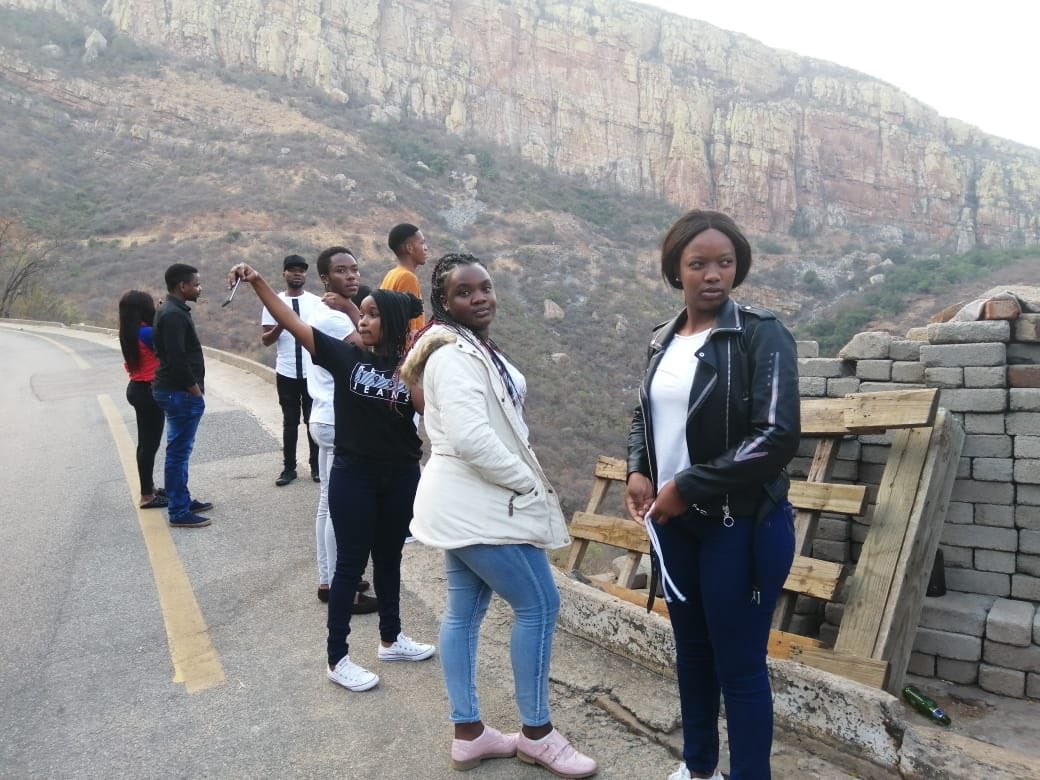 HDEfoundation's tweet photo. Our trip to  Mpumalanga was a success and all thanks to those who showed support and decided to join us.😊💃🏽 https://t.co/rAv7Tee5Hm