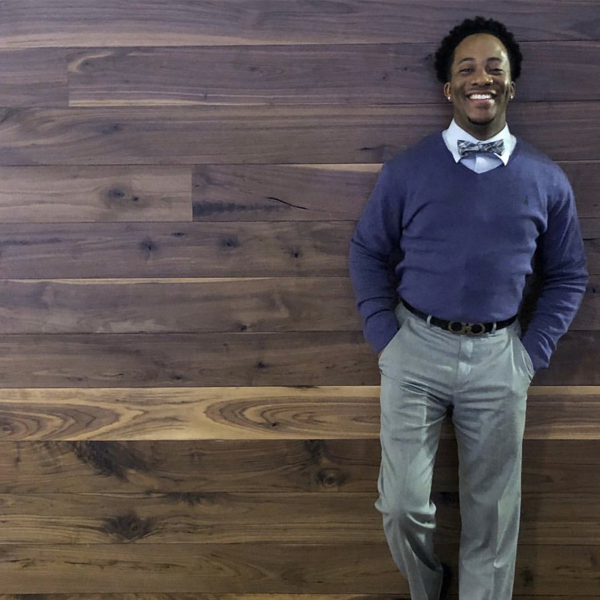 CALL THE POLICE! tweet media