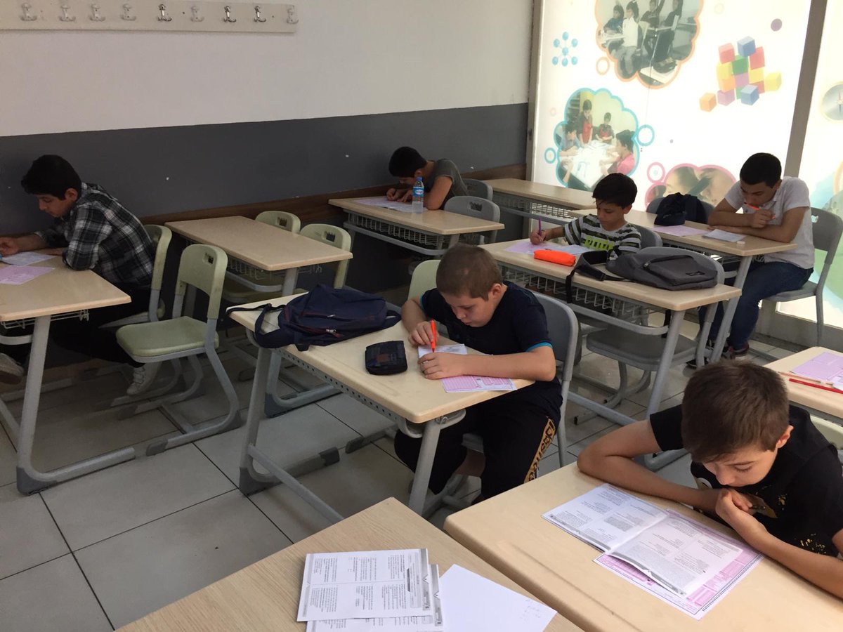 Samandira_GGM's tweet photo. Samandıra GGM 8. Sınıf öğrencilerimizle seviye tespit sınavının ardından yoğun bir maratona başladık. Allah evlatlarımıza muvaffakıyetler versin gayretleri ile inşallah güzel bir lise kazanmalarını nasip etsin..
Haydi Bismillah.. 😊 https://t.co/61gVl9ZmGa