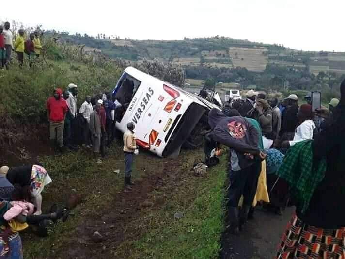 road_driving's tweet photo. Overseas

A psv bus has gone down at flyover near londianyi. https://t.co/QDOYMZyTeS