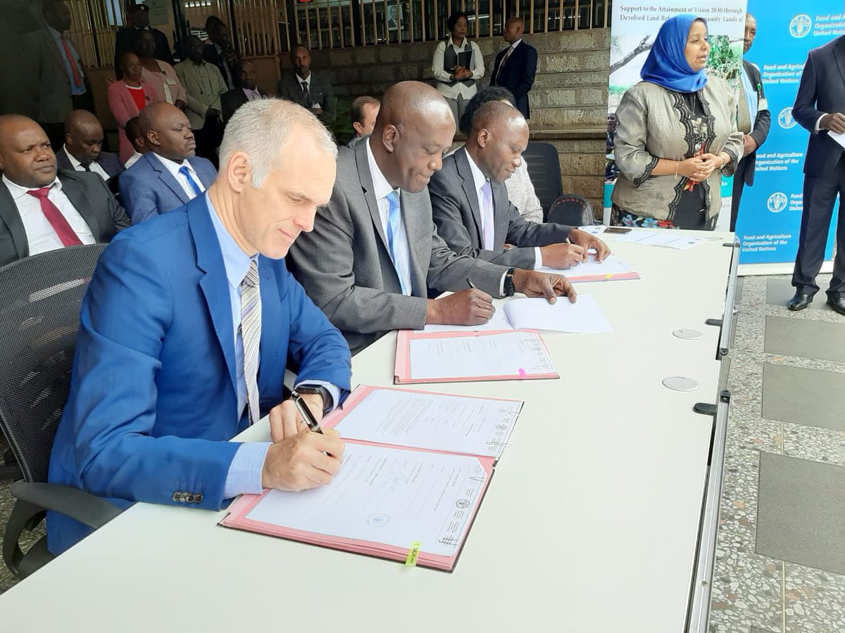 The Land Governance Programme supports #Vision2030 and #Big4Agenda through devolved land reforms, currently being implemented in 9 counties together with <a href="/FAOKenya/">FAO in Kenya</a> and <a href="/Lands_Kenya/">Min. of Lands, Public Works, Housing & Urban Devt.</a> #EUinKenya #EUmashinani #LandGovernance