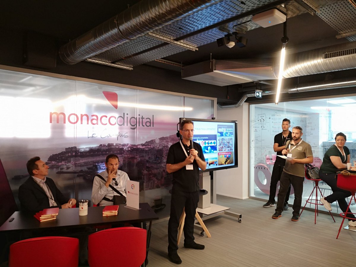 c_glemot's tweet image. Here we go! #aOSMonaco #Microsoft @patricg