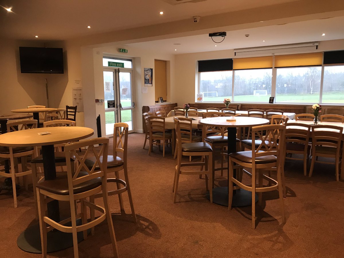 Handsworth_FC's tweet photo. Ambers Bar Opening hours this week 

Tonight 6-10 
Friday 6- 11 ( Race Night ) 
Saturday- cafe 9- 12 Bar 12-6
Sunday - cafe 9-3 Bar 12-6 
Monday 6-10 ( Man U v Arsenal)
Tuesday 6-10 

Come and join us ◼️🔶◼️🔶 https://t.co/X3kOtVk4dM